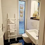 Appartement Gemuetliche Am Rhein Keulen